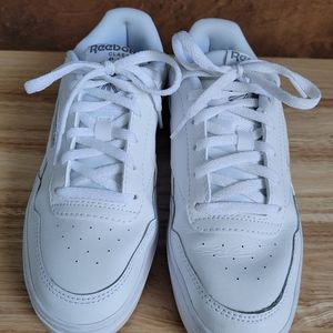 Women reebok classic